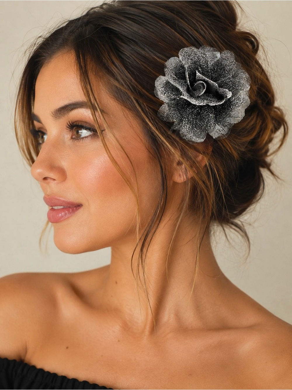 SHIMMER FLOWER CLIP